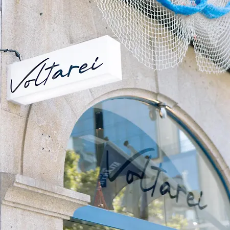 Atlantico Отель Виго